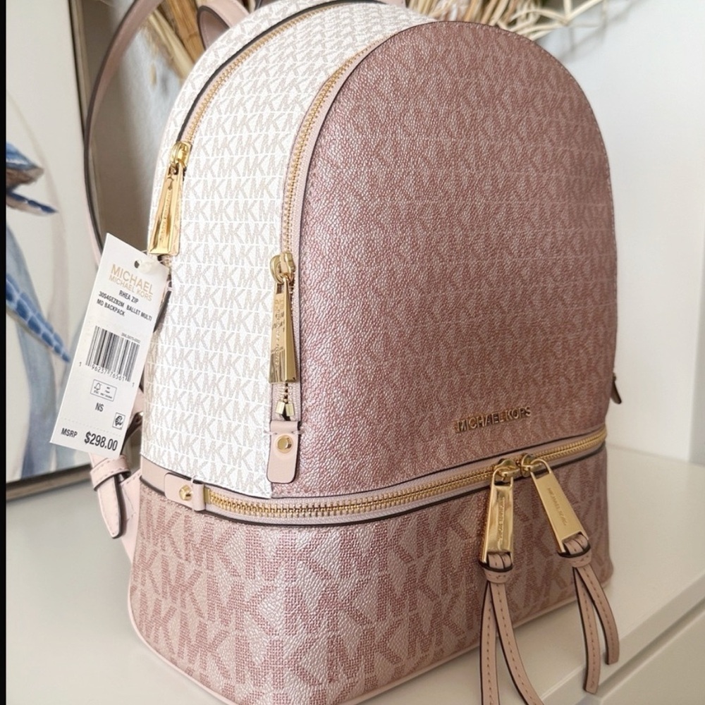 NWT🫦Michael Kors Rhea Zip Medium Color-block Logo Backpack  One Size